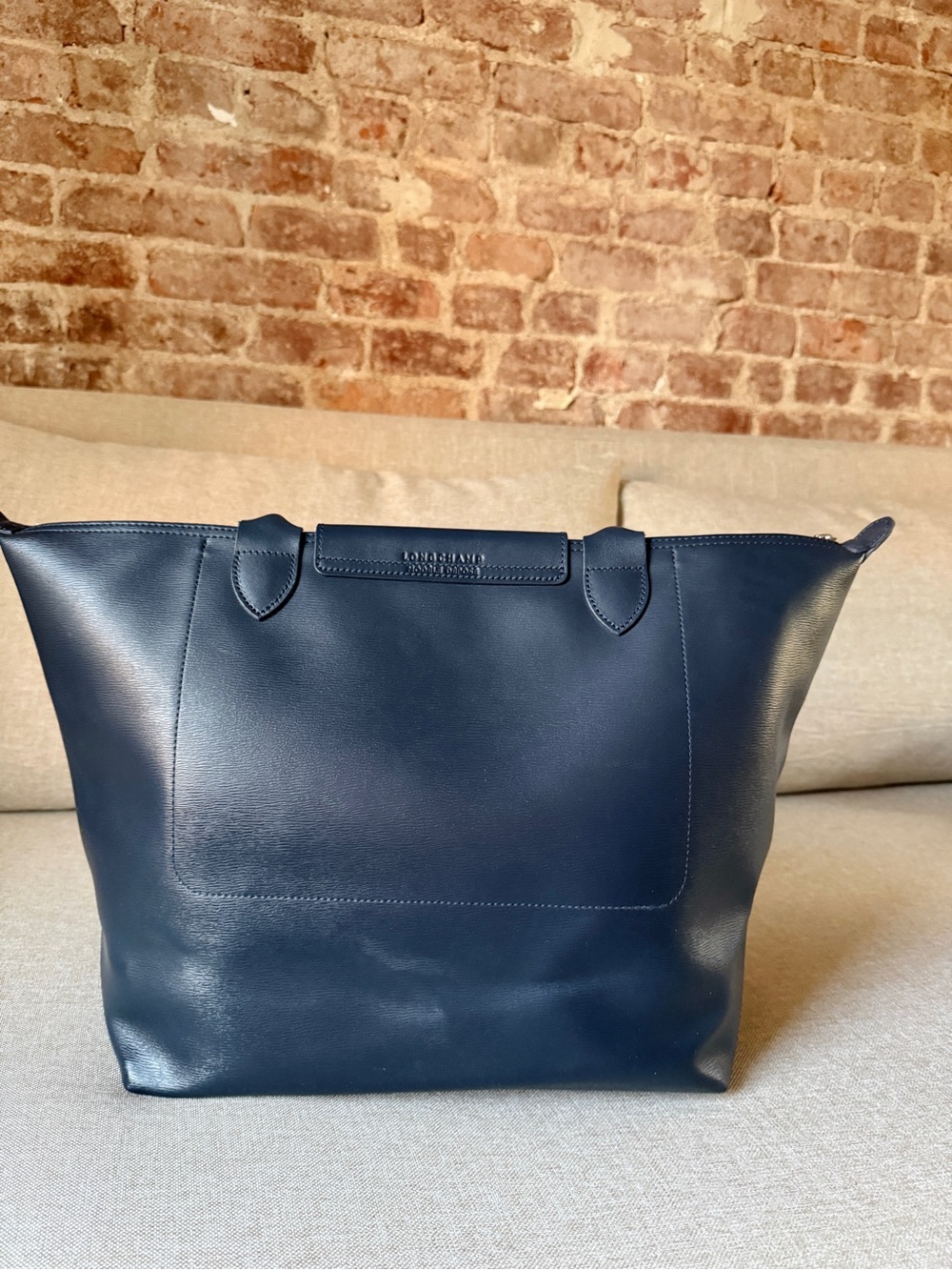 Longchamp Le Pliage Large Navy Coated Canvas (faux leather) Double-Handle Tote - Picture 4 of 6